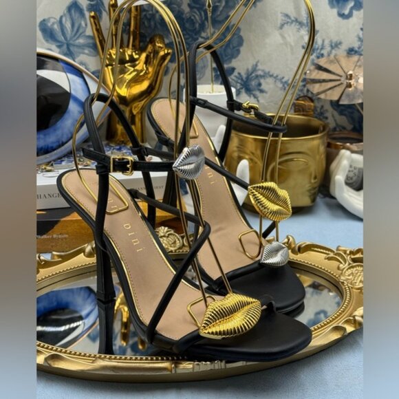 🆕 GIANNI BINI 🧿 NWOB Carletta Lip Ornamented Sandals, Black Leather, Sz 8 - Picture 8 of 14